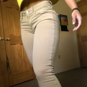 American Eagle Khaki